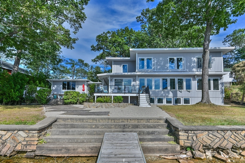 55 Colonial Road