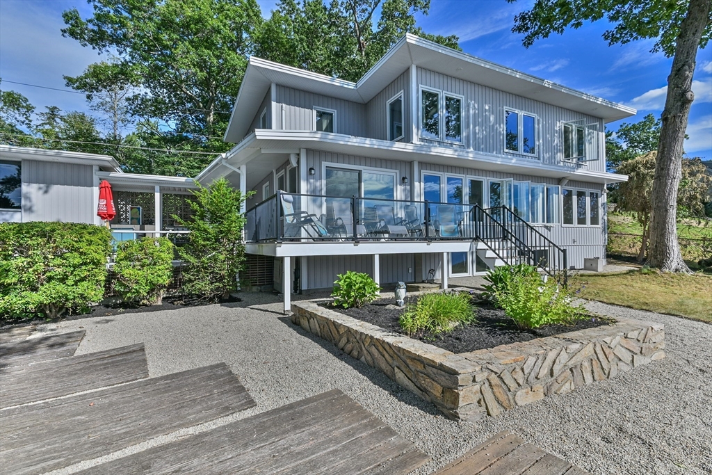 55 Colonial Road