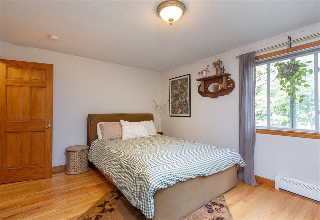 64 Leno Rd, Holland, MA Photo #12