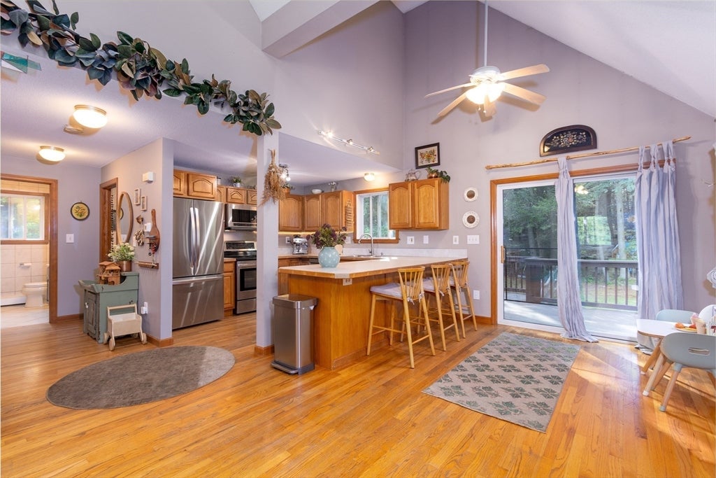 64 Leno Rd, Holland, MA Photo #5