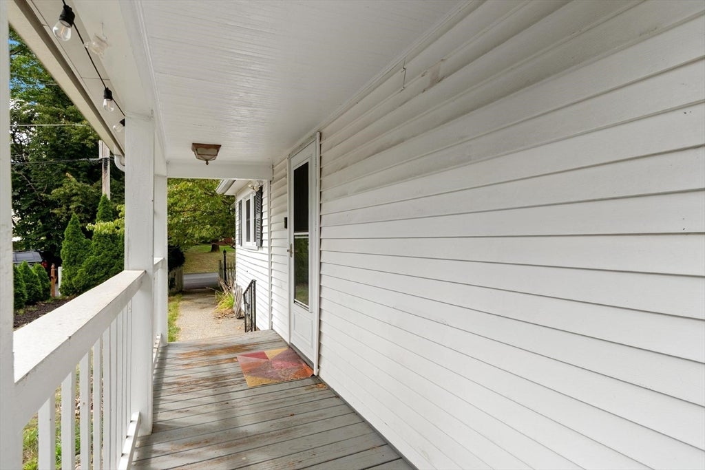 2 Coolidge St #1, Westford, MA, 2 Coolidge St #1, Westford, MA Photo #17