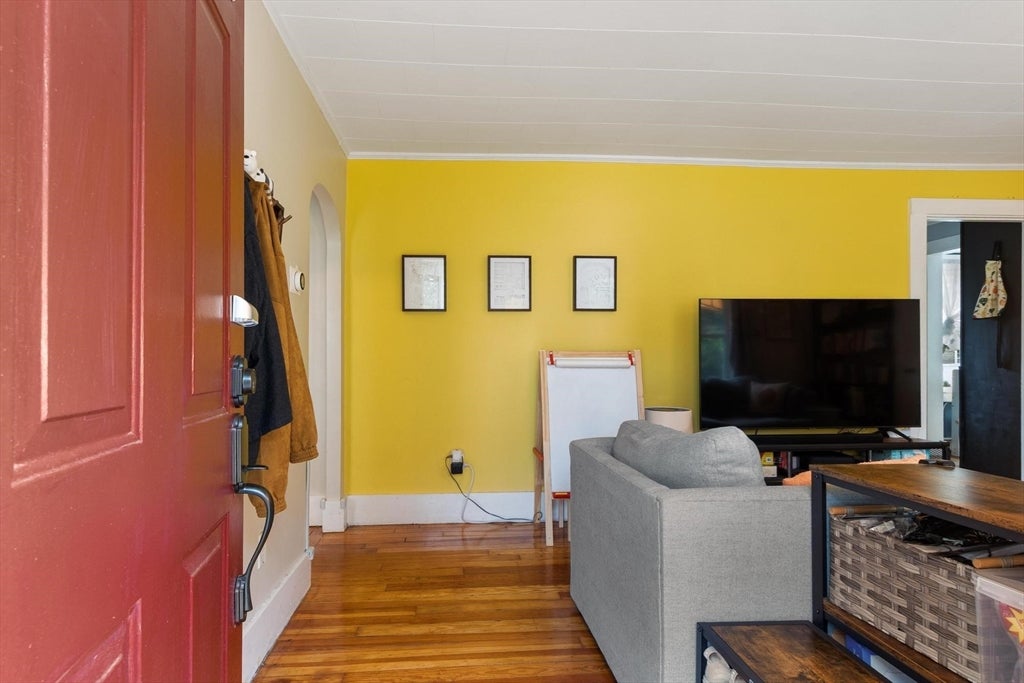 2 Coolidge St #1, Westford, MA, 2 Coolidge St #1, Westford, MA Photo #2