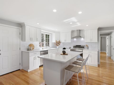 Photo of 58 Maple St, Framingham, MA 01702 (MLS # 73496409)