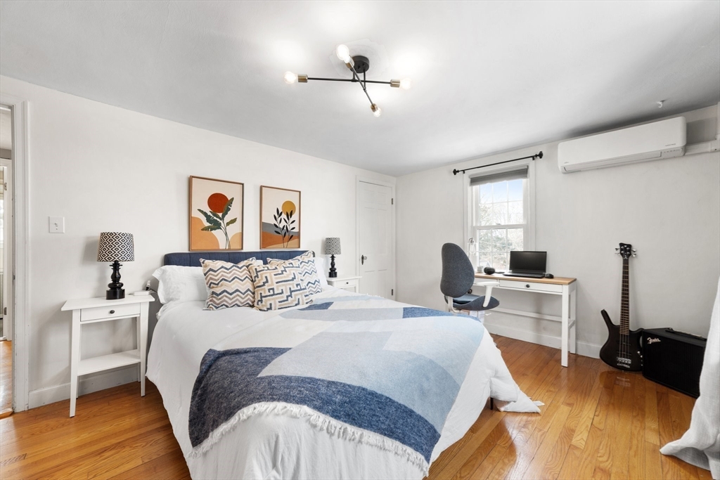 243 Beverly Rd