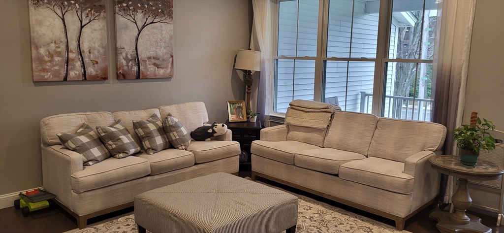 299 Lexington St 109