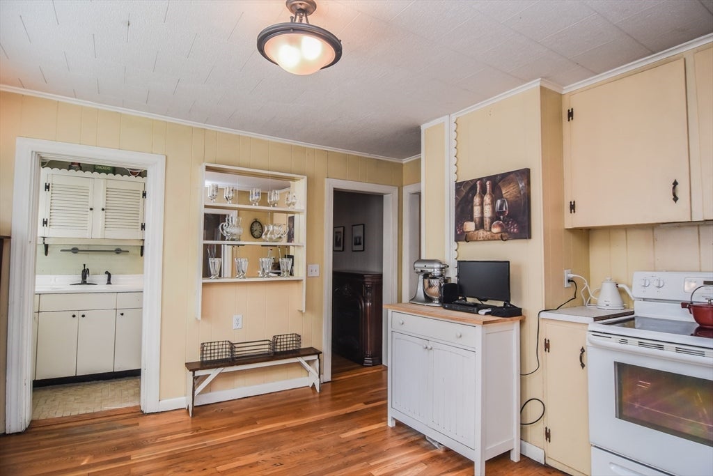 140 Mendon St, Hopedale, MA, 140 Mendon St, Hopedale, MA Photo #13