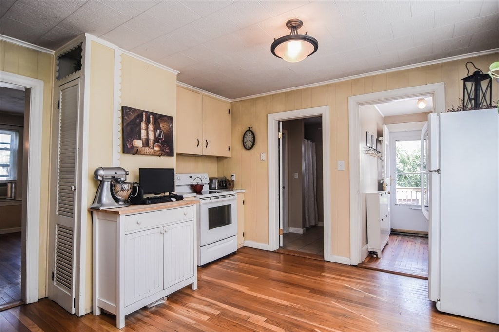 140 Mendon St, Hopedale, MA, 140 Mendon St, Hopedale, MA Photo #12