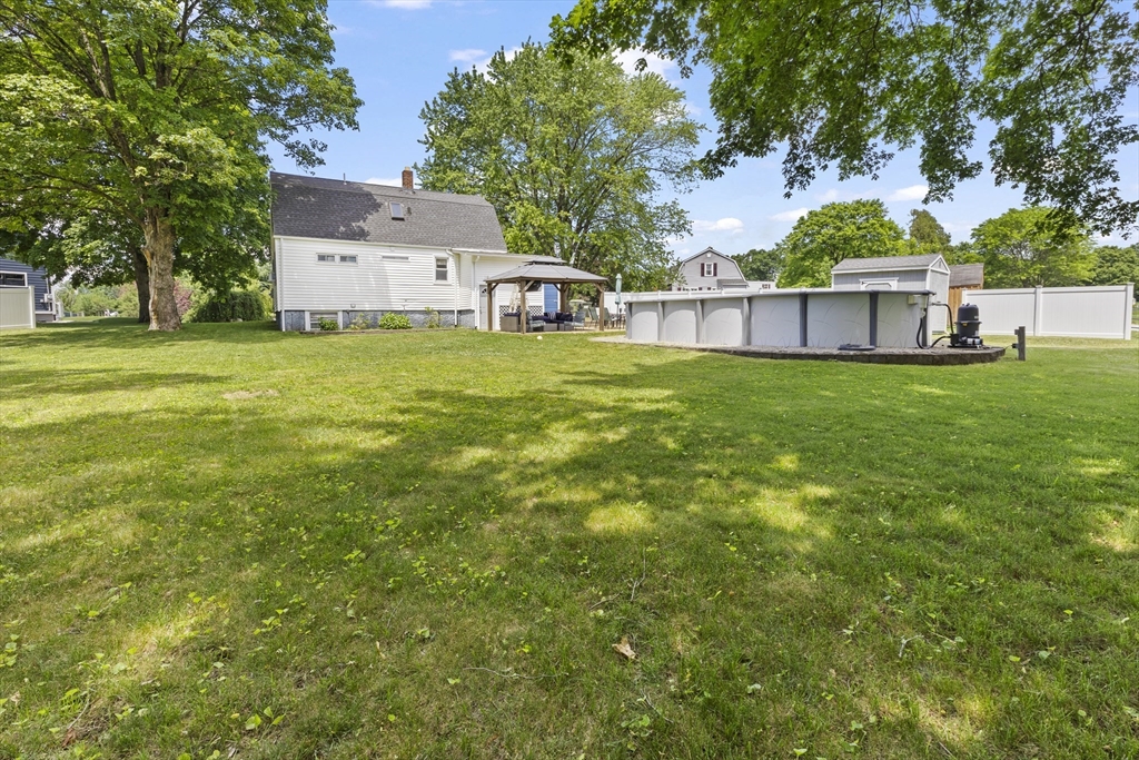 12 Newton Ave