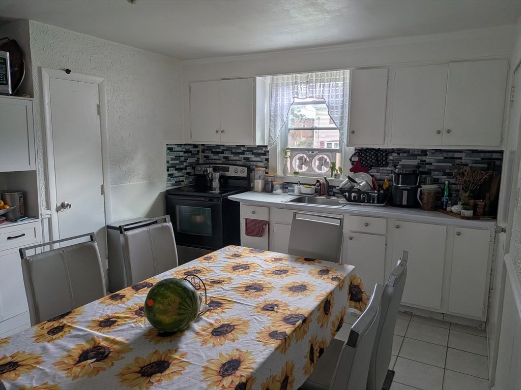 258 Washington Street, Peabody, MA, 258 Washington Street, Peabody, MA Photo #3