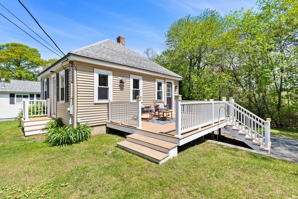 1 Batchelder Ave