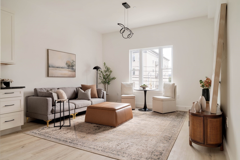 275 Washington Ave 3