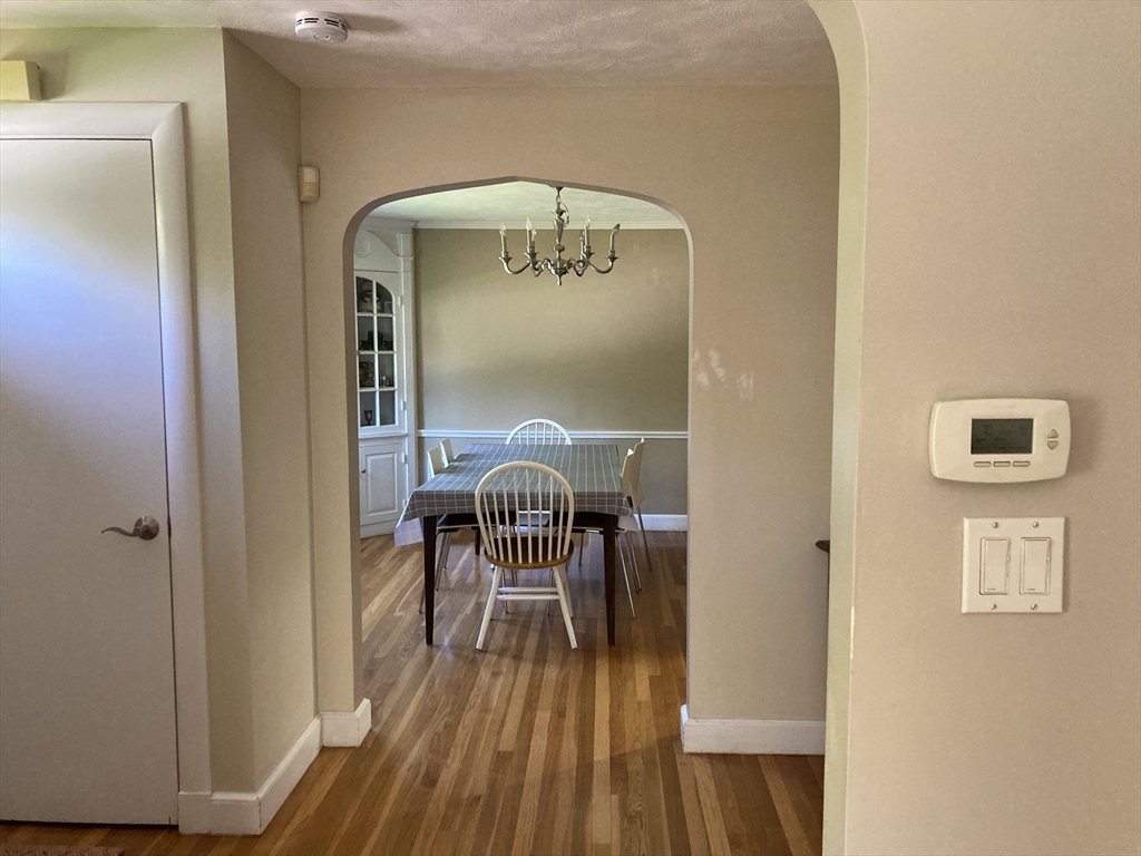71 Fessenden St, Newton, MA Photo #13