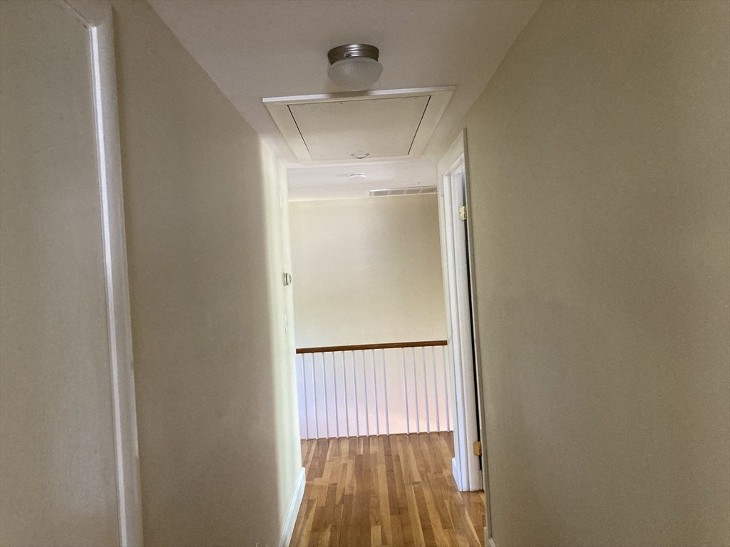 71 Fessenden St, Newton, MA Photo #5
