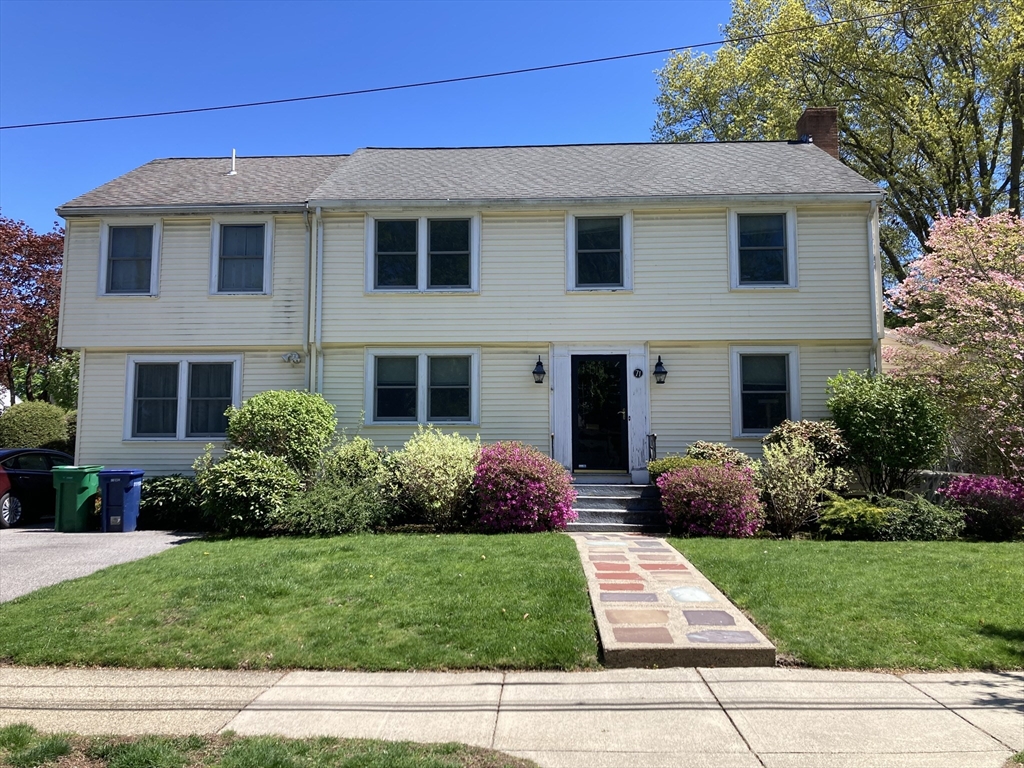 71 Fessenden St, Newton, MA Photo #24
