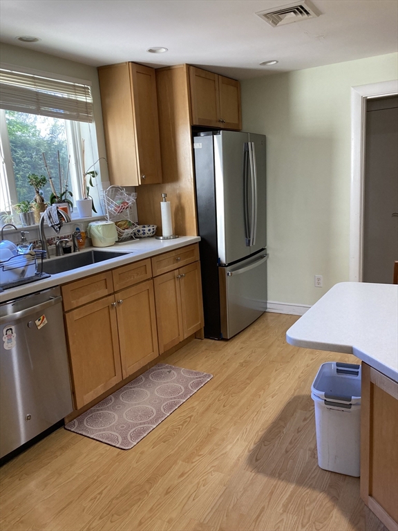 71 Fessenden St, Newton, MA Photo #23