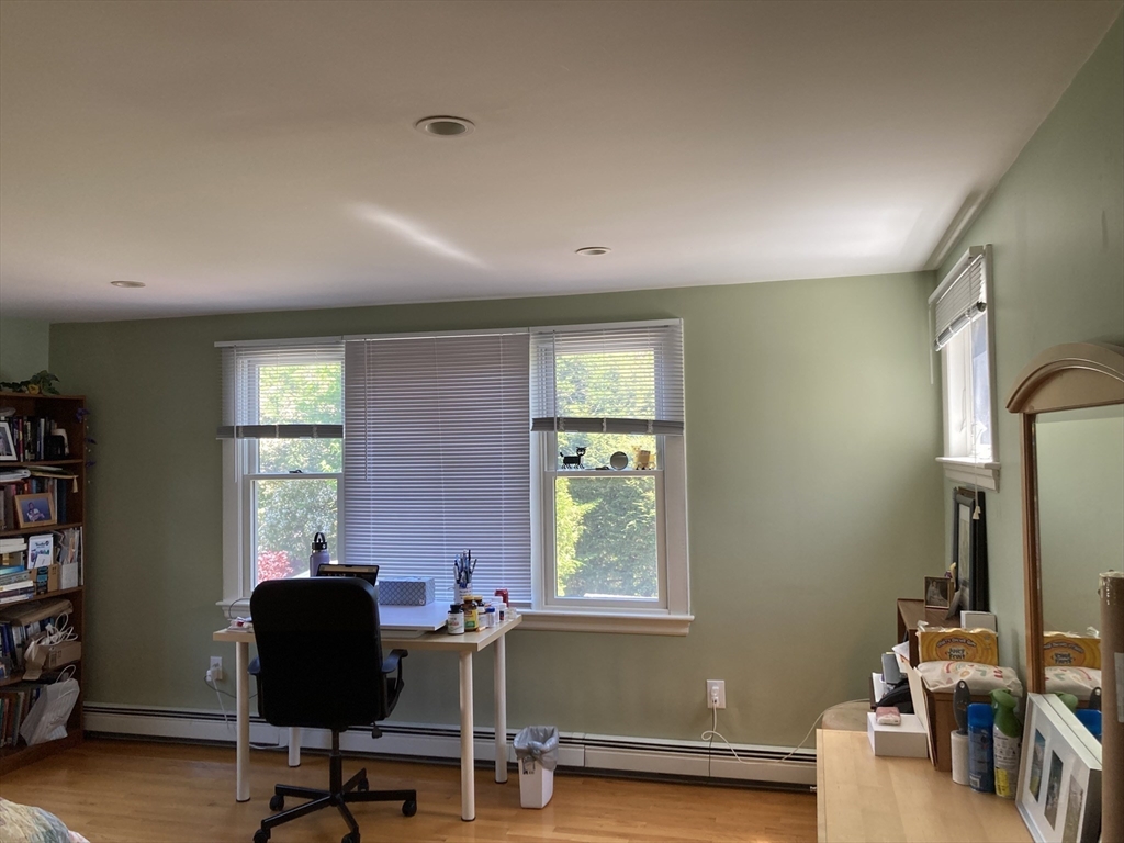 71 Fessenden St, Newton, MA Photo #6