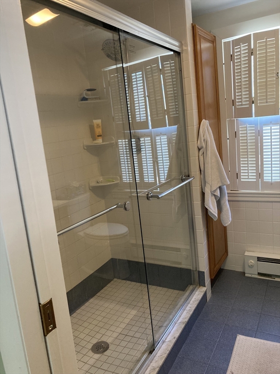 71 Fessenden St, Newton, MA Photo #11