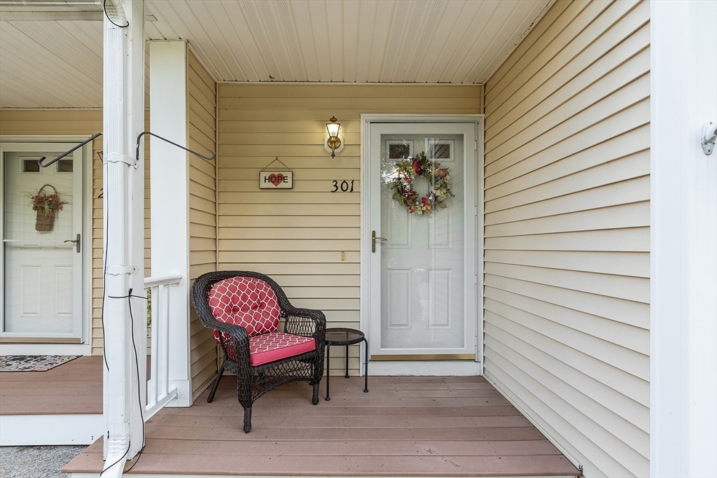 301 Farrwood Drive 301
