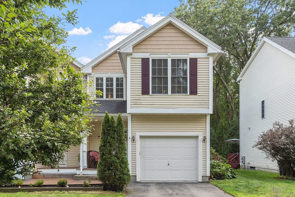 301 Farrwood Drive 301