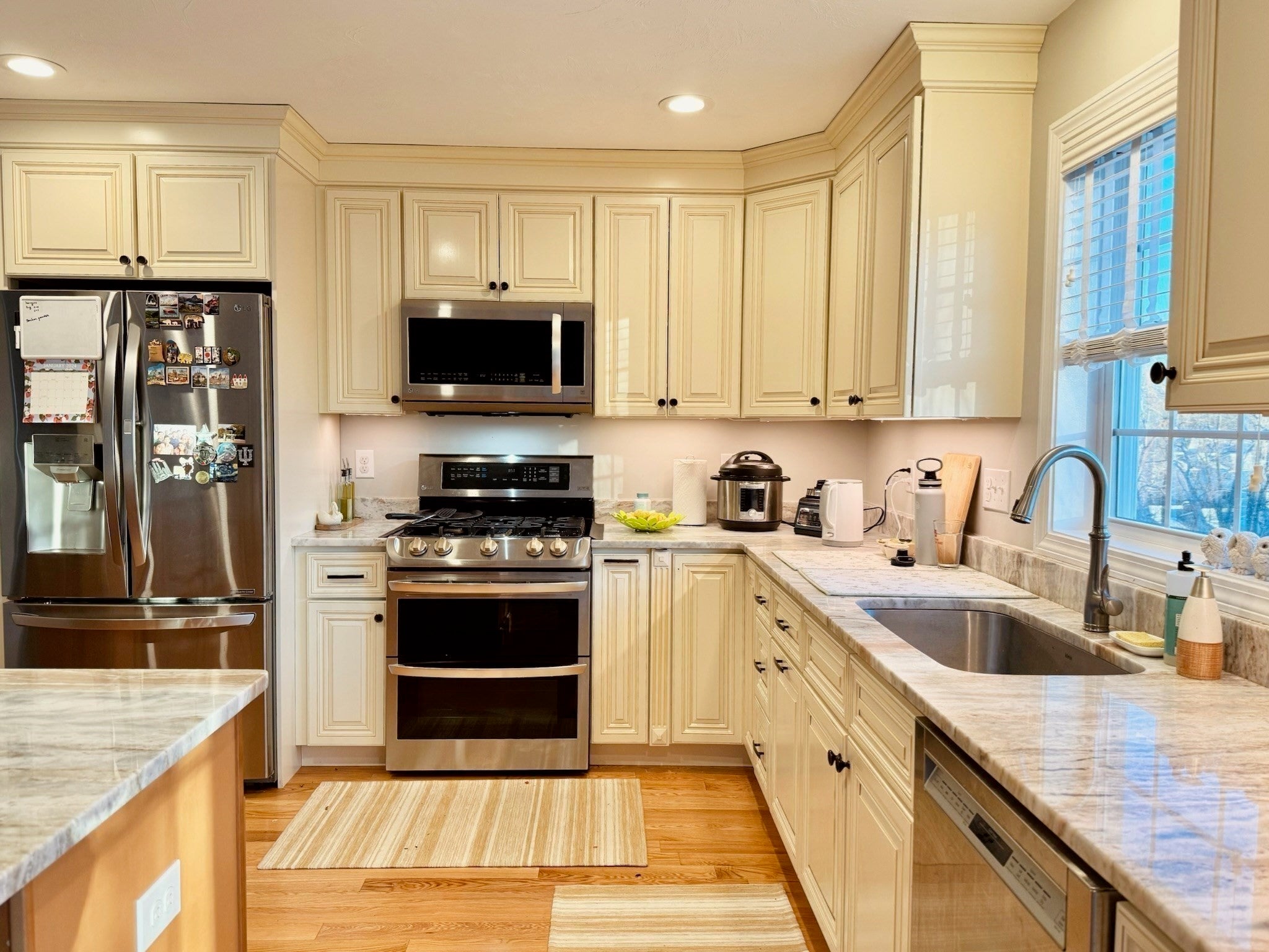 8 Sourwood Circle, Worcester, MA, 8 Sourwood Circle, Worcester, MA Photo #3