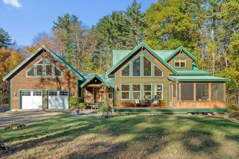Photo of 193 Nichewaug Rd, Petersham, MA 01366 (MLS # 73445163)