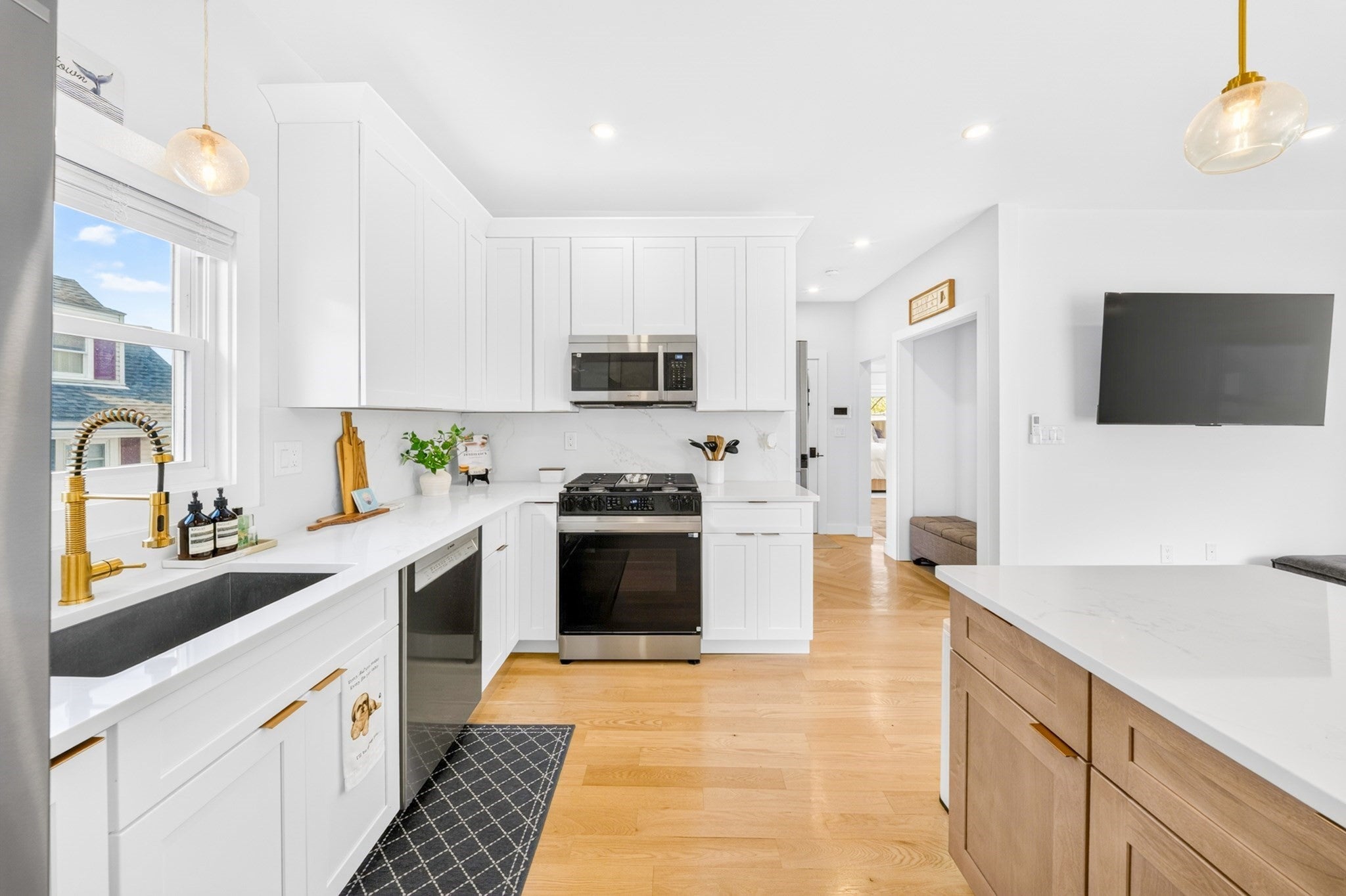12 Sewall Ave 2B