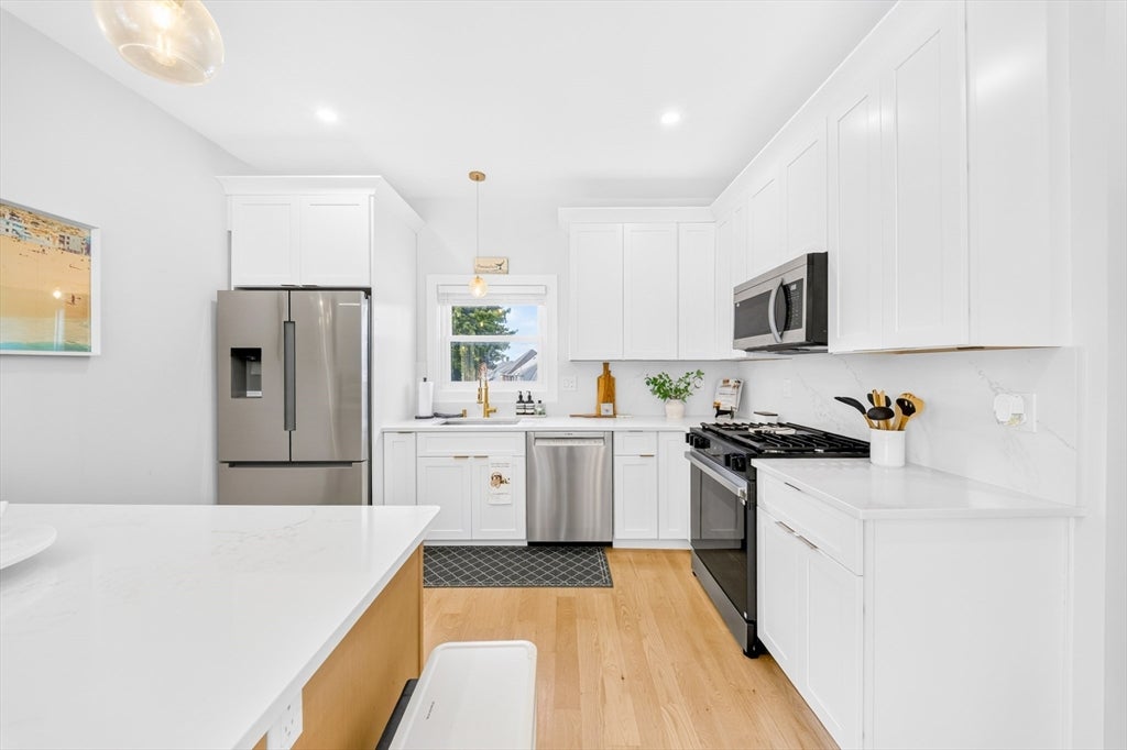 12 Sewall Ave 2B