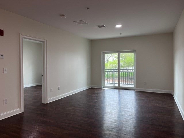 10 Franklin Ave U-107