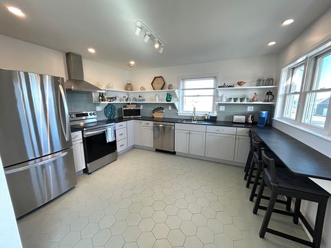 44 Indian Rd Little Compton RI 02837