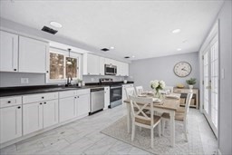 2230-2232 Cranberry Hwy