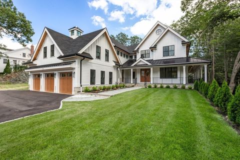 33 Royalston Road Wellesley MA 02481