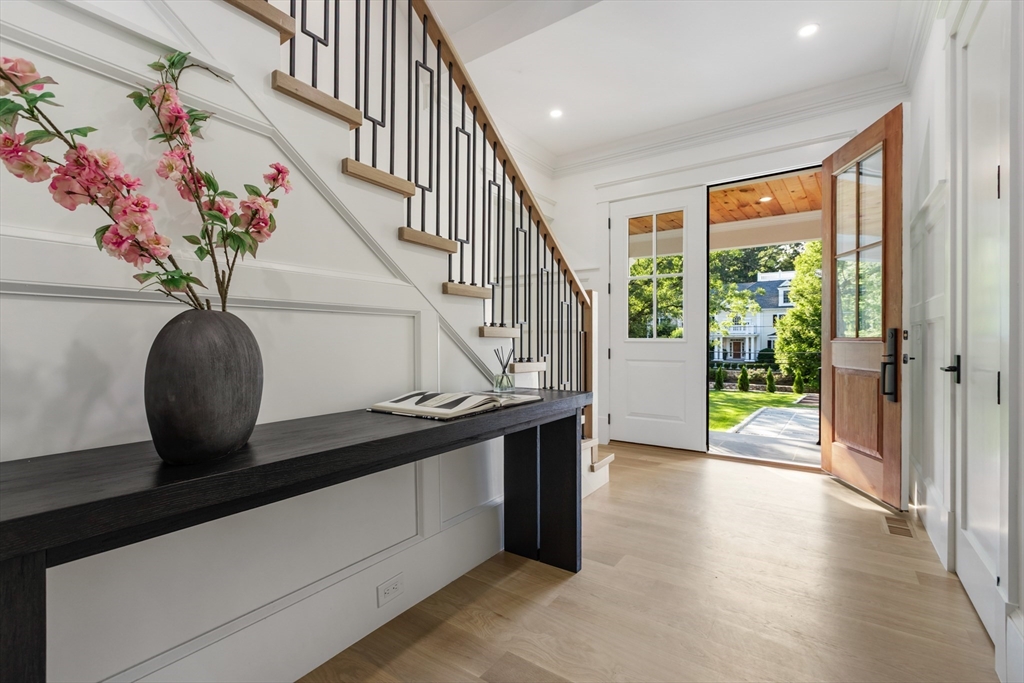 33 Royalston Road