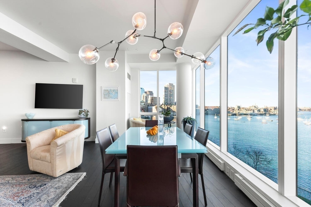 22 Liberty Dr 6F