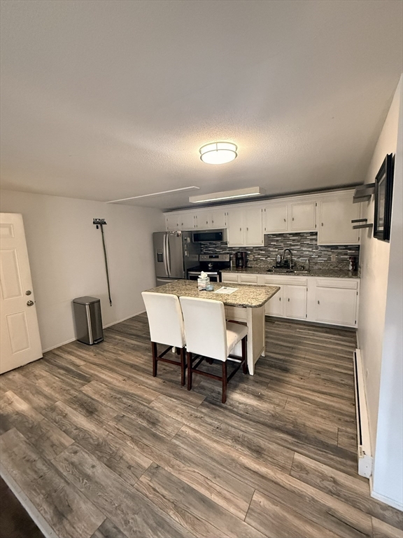 325 Ashland Avenue 12