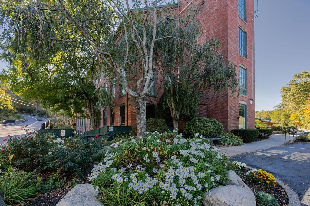 14 Sanford St 15