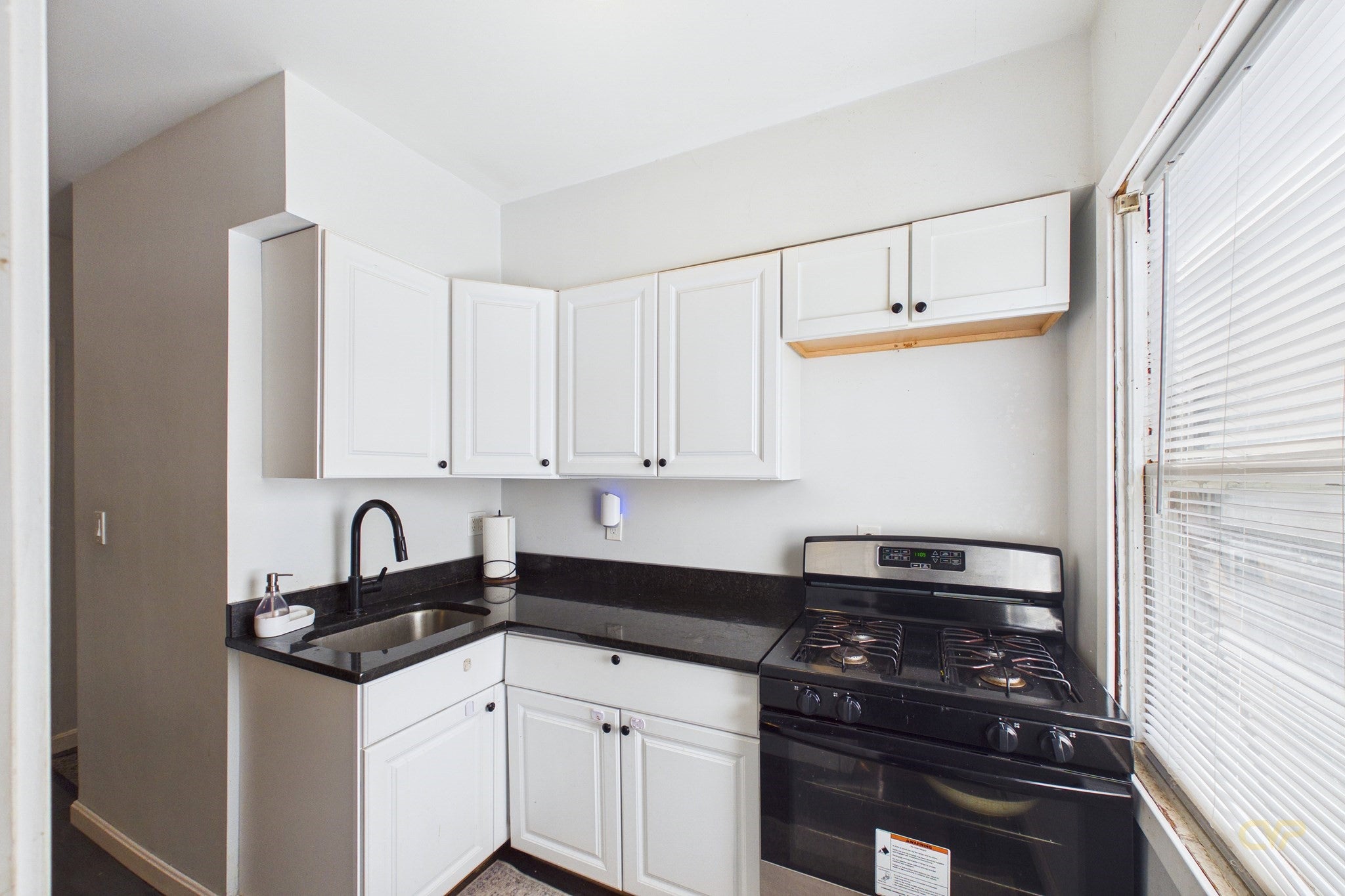 185 Covel St, Fall River, MA Photo #22