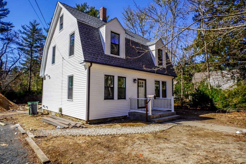 613 Delano Rd