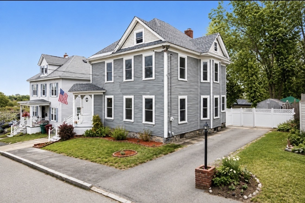 261 Third St, Lowell, MA, 261 Third St, Lowell, MA Photo #2