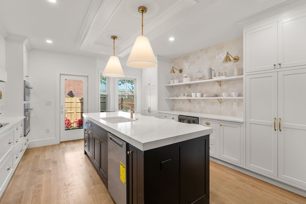 43 Mt Vernon St