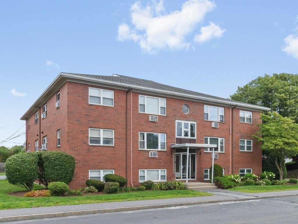 40 Whitman Road #B-2, Waltham, MA, 40 Whitman Road #B-2, Waltham, MA Photo #2