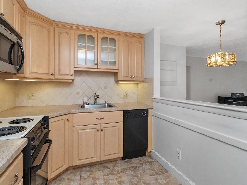 40 Whitman Road #B-2, Waltham, MA, 40 Whitman Road #B-2, Waltham, MA Photo #7