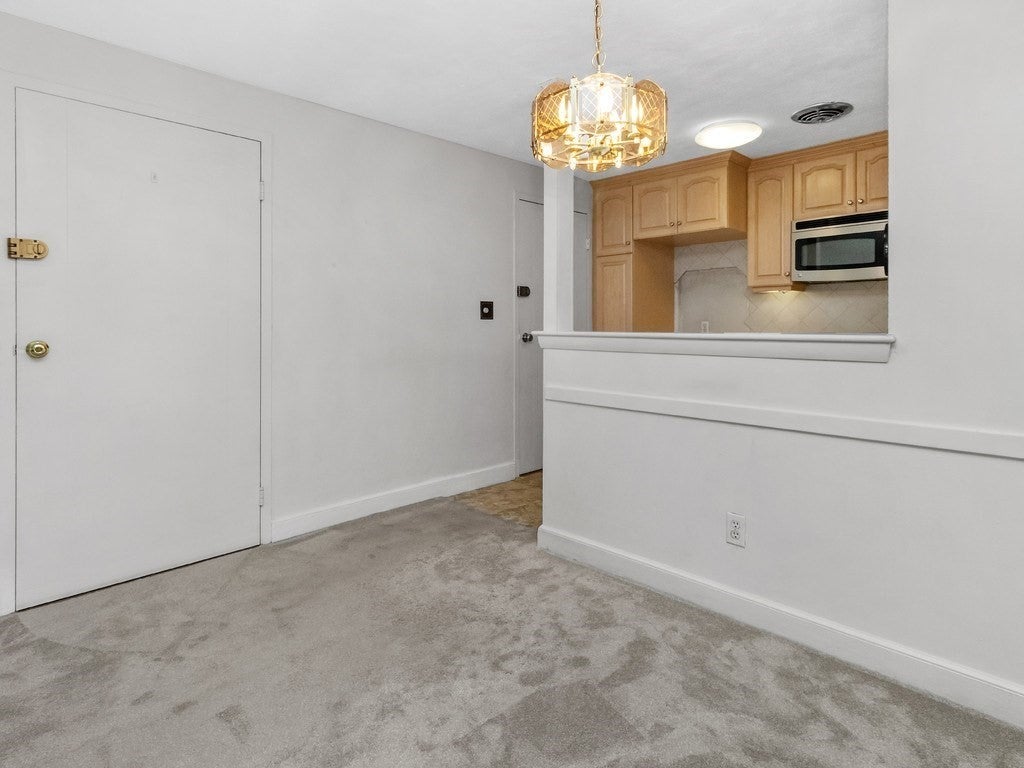 40 Whitman Road #B-2, Waltham, MA, 40 Whitman Road #B-2, Waltham, MA Photo #11