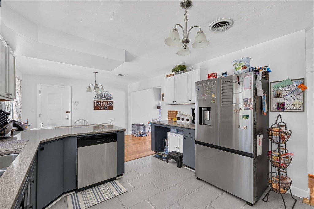 84 Evans Street, Somerset, MA Photo #10