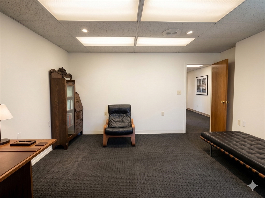 1105 Massachusetts Ave 2A