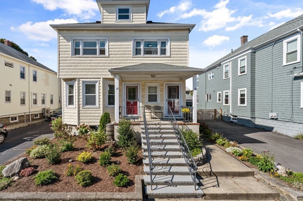 38 Amsden St 38