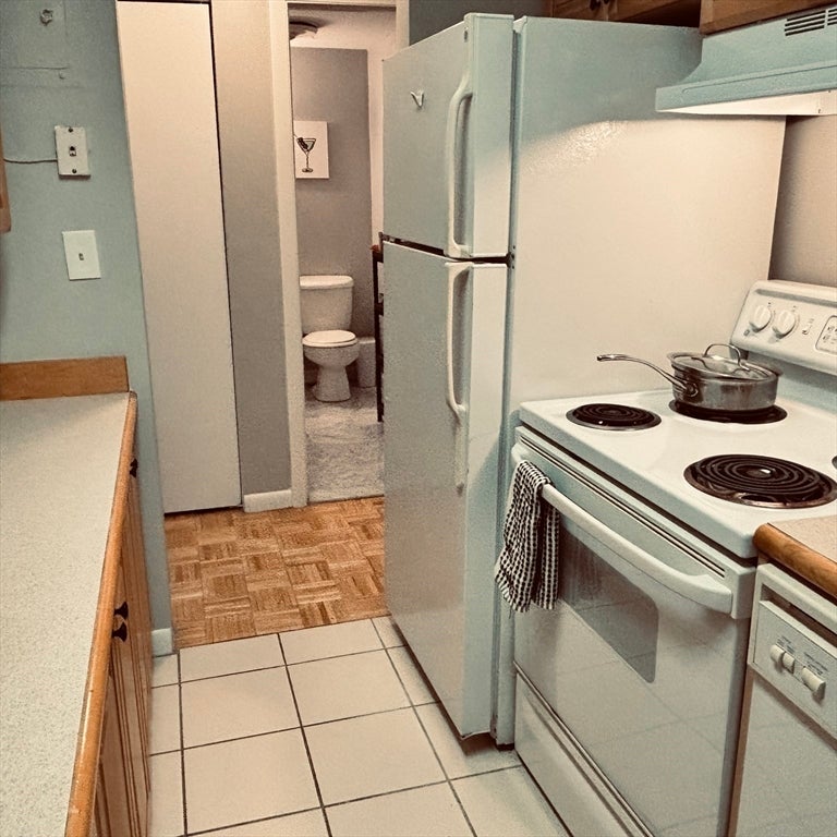 100 Marion Street #11, Brookline, MA Photo #6