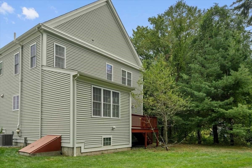 28 Mcintosh Dr 22