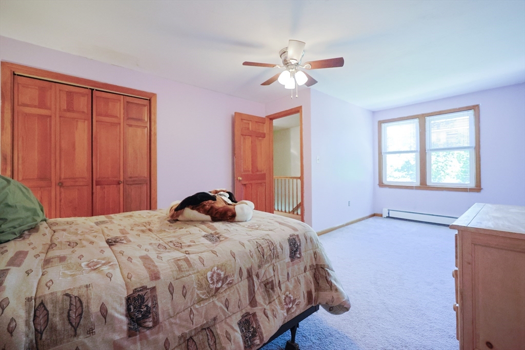 Plainville, Massachusetts 02762, United States, 2 Bedrooms Bedrooms, ,2 BathroomsBathrooms,Residential,Contingent,154128