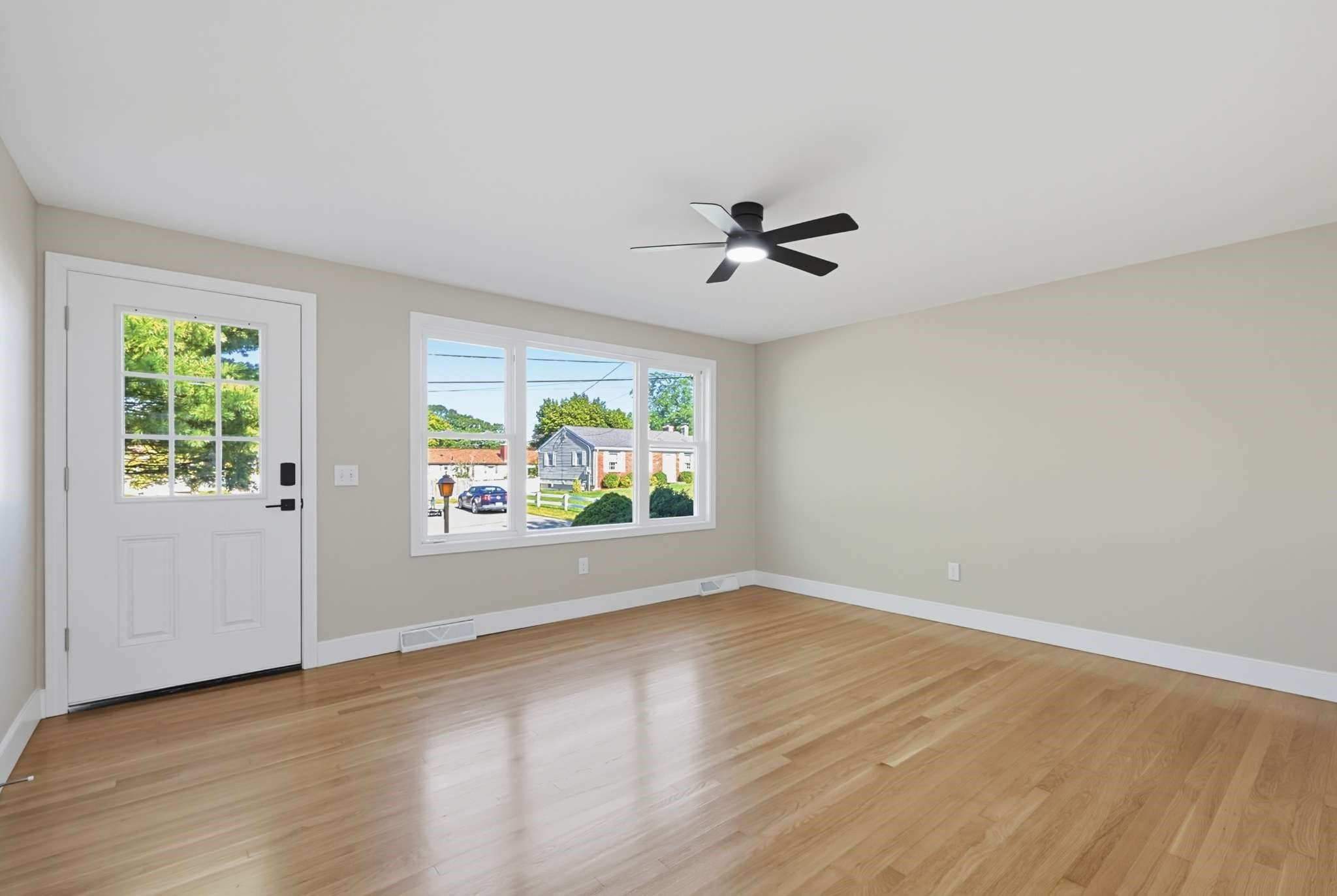 28 Deerfield Rd, Attleboro, MA, 28 Deerfield Rd, Attleboro, MA Photo #12