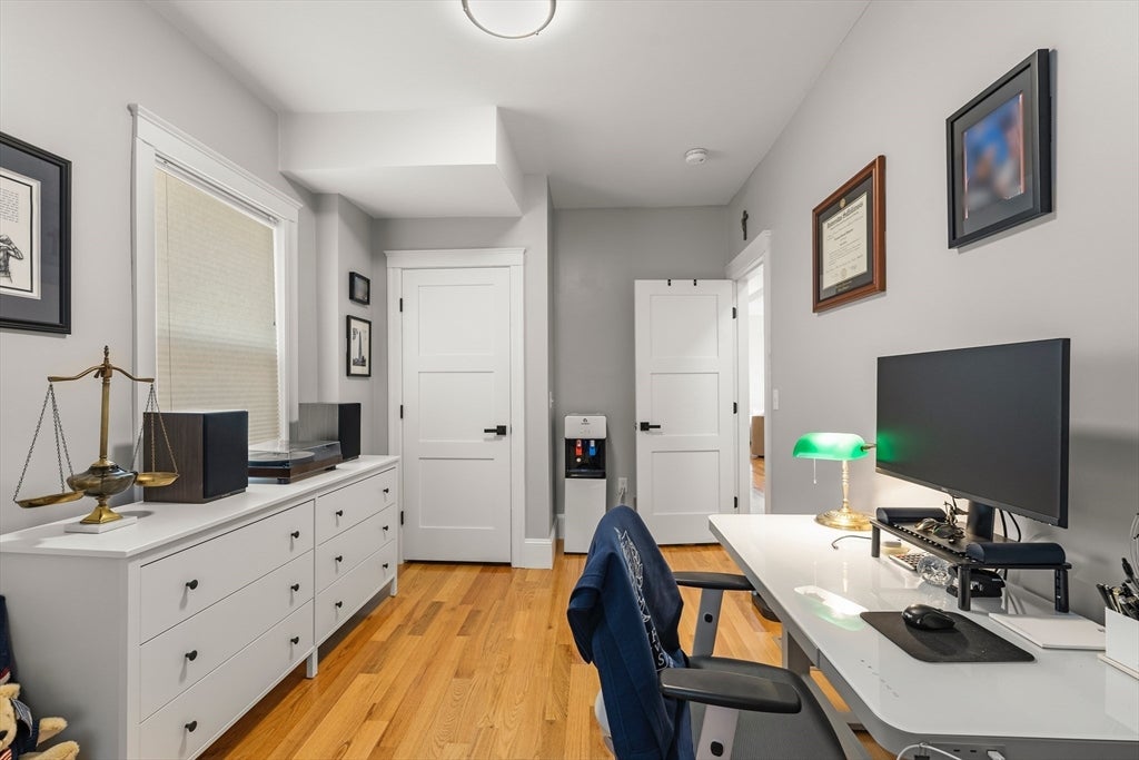 54 Bloomfield St #1, Boston, MA, 54 Bloomfield St #1, Boston, MA Photo #16